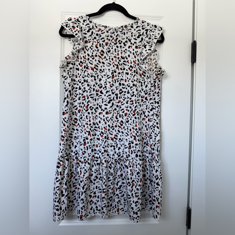 SHEIN Multicolor Animal Print Fabric